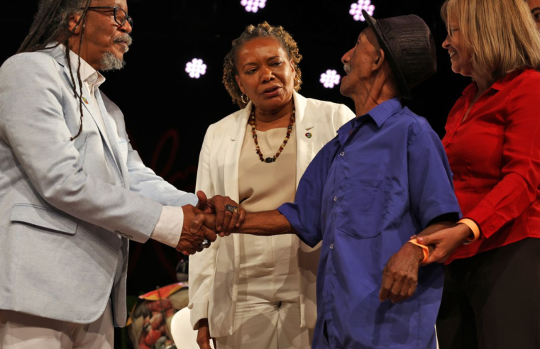 Comunidades em GO e AM recebem autodefinição como quilombolas