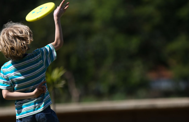 Apesar de proibição, 29% admitem palmadas e beliscões em crianças