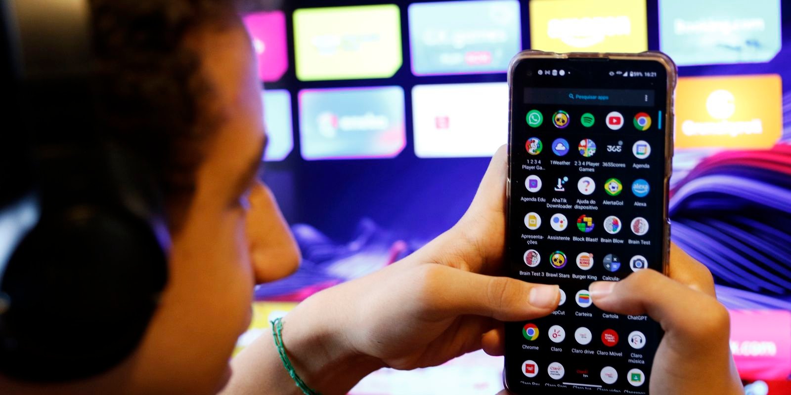 Denúncias de pedofilia na internet pelo Disque 100 aumentam em agosto