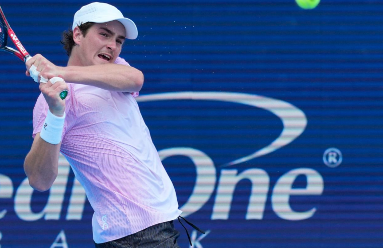 João Fonseca vence estreia contra sérvio e vai à 2ª rodada do US Open
