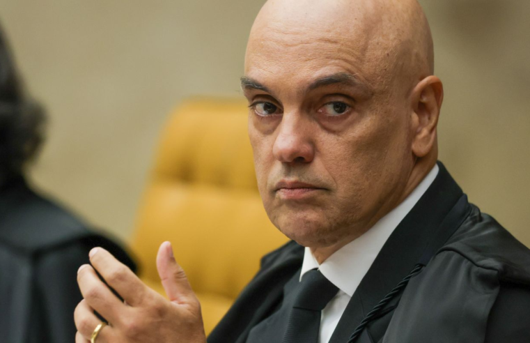 Moraes determina vigilância integral de Bolsonaro pela polícia penal