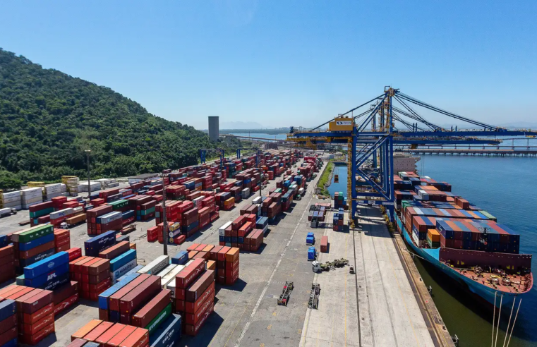 Gecex sobretaxa resinas plásticas dos Estados Unidos e do Canadá