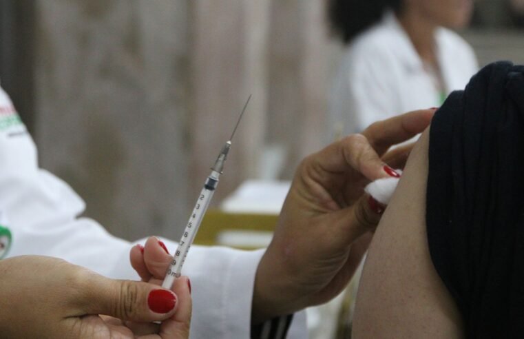 Vacina contra a covid-19 protege gestantes contra complicações