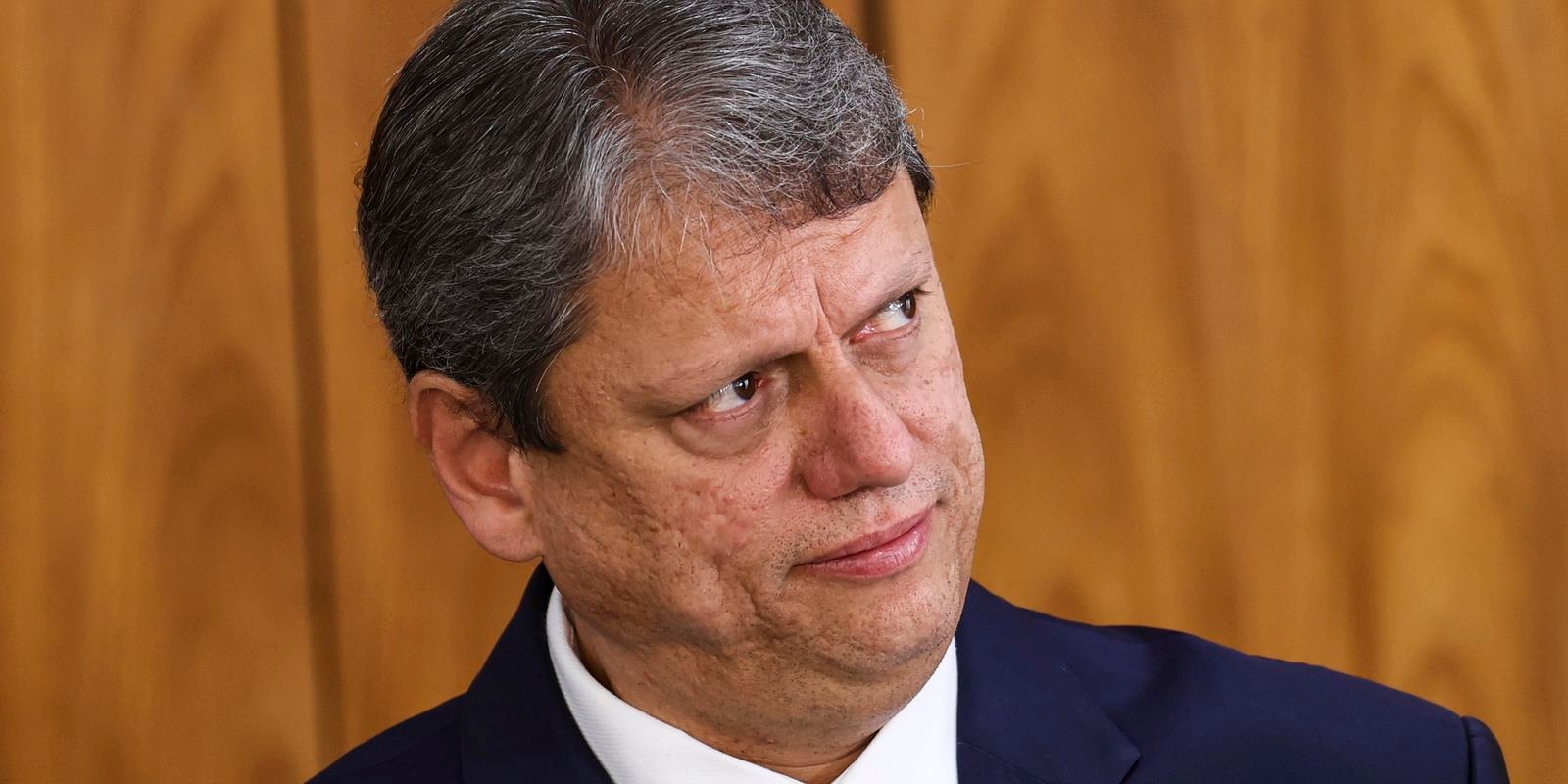 Deputado pede inquérito contra Tarcísio após falas contra STF