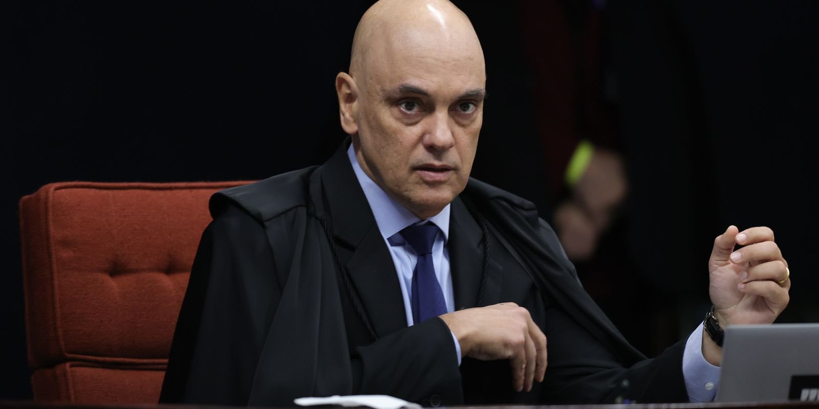 Trama golpista: Moraes vota por manter delação premiada de Mauro Cid