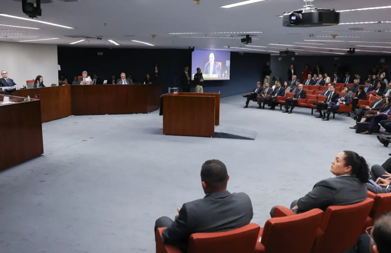 Anotações em agenda são início de execução do golpe, diz Moraes