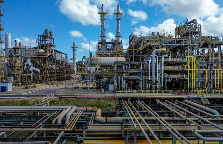 Faturamento da indústria subiu 5% em 2025, mostra CNI