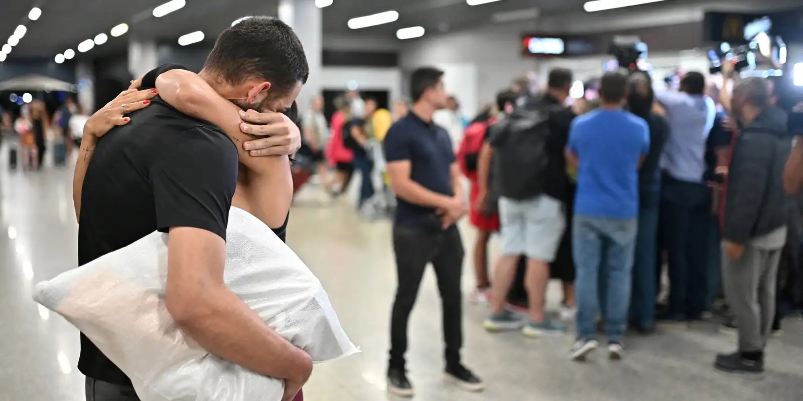 Novo voo com repatriados brasileiros chega hoje a Belo Horizonte