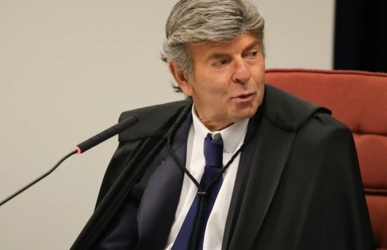 Fux absolve Bolsonaro dos cinco crimes da trama golpista