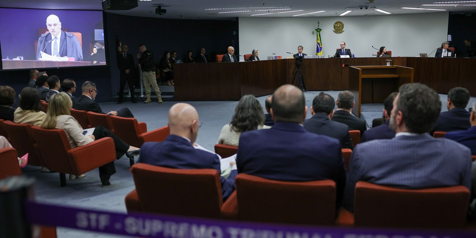 STF: apenas um réu comparece ao 1° dia de julgamento da trama golpista