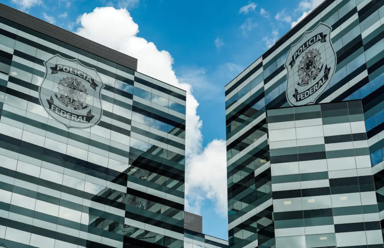 PF diz ao STF que Zambelli não efetivou ações de coação contra a Corte