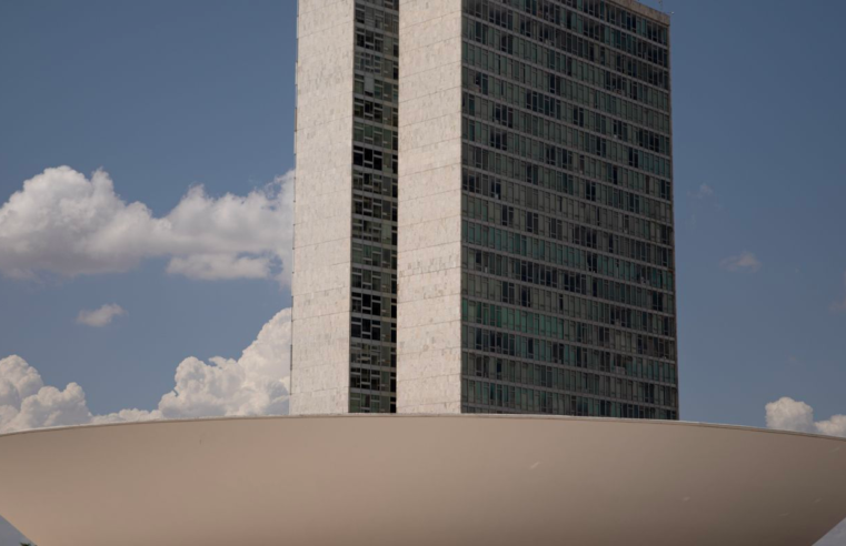 Impunidade levou Congresso a rever blindagem parlamentar em 2001