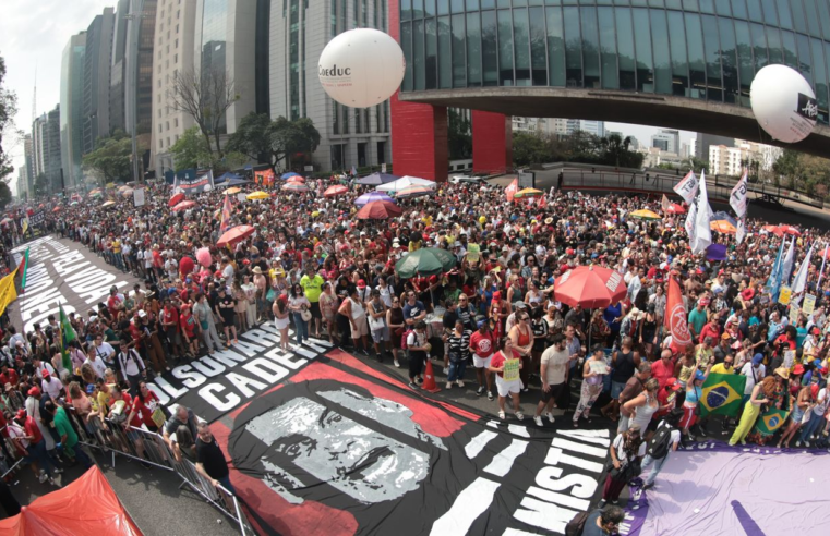 Multidões ocupam capitais contra anistia e PEC da Blindagem