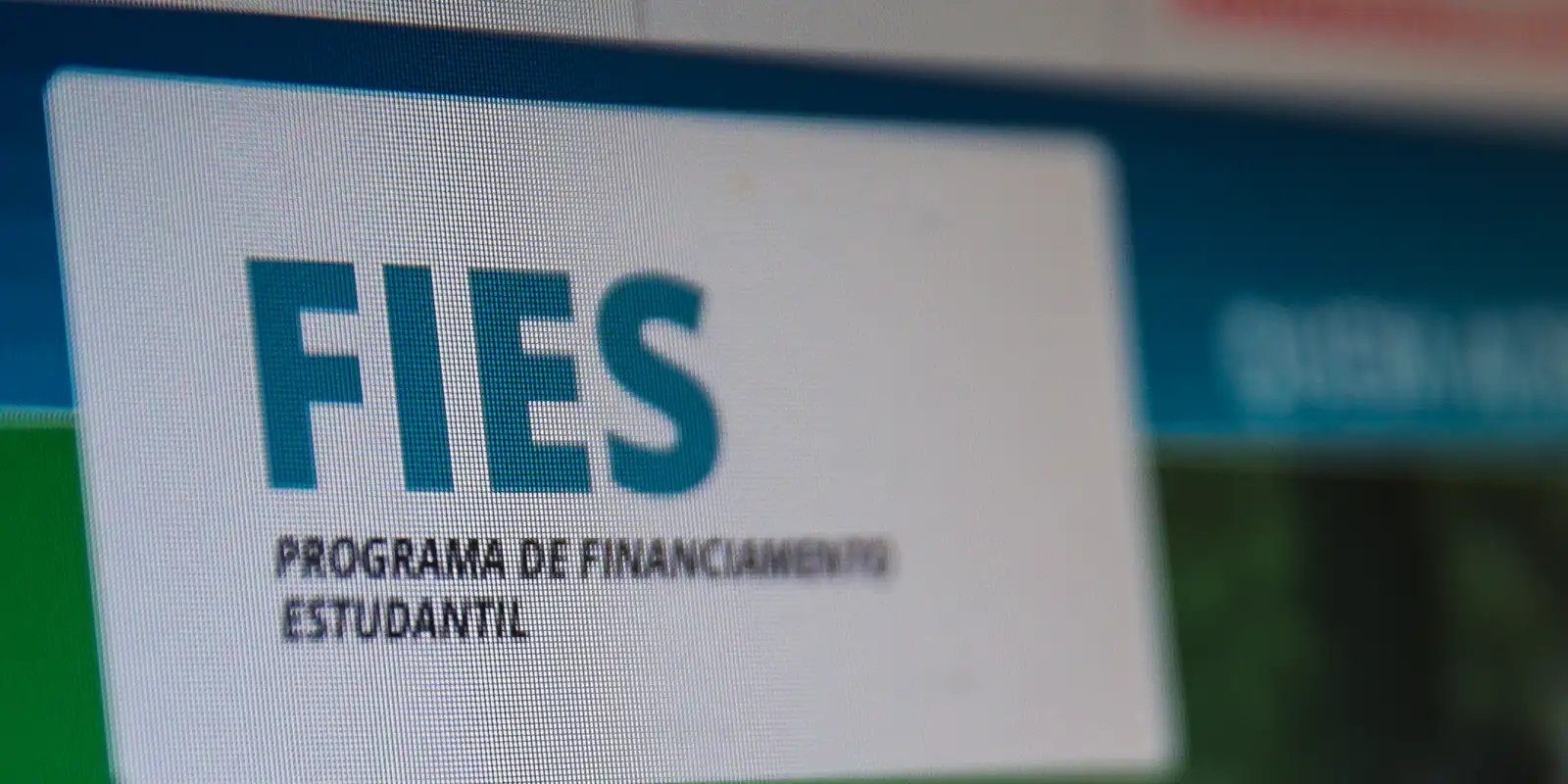 MEC publica edital para oferta de vagas remanescentes do FIES