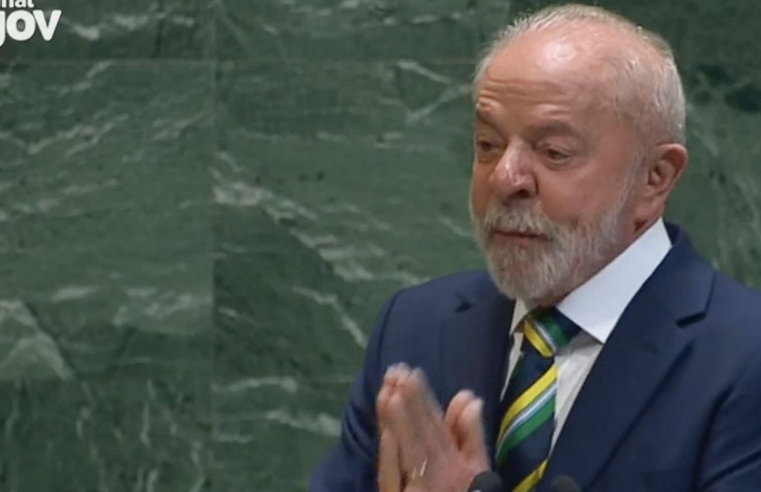 Pobreza é tão inimiga da democracia quanto extremismo, diz Lula na ONU