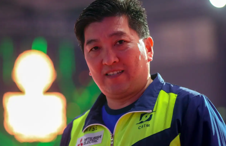 Ícone do tênis de mesa, Hugo Hoyama passa por cirurgia após infarto