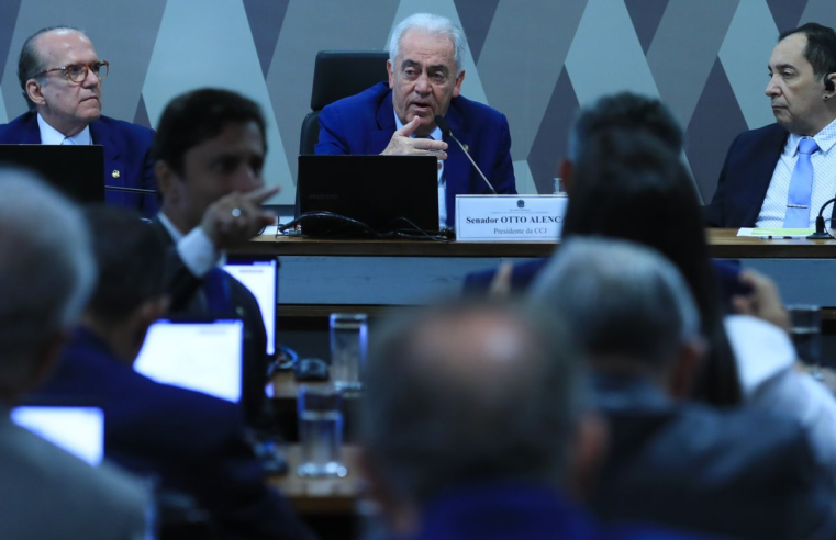 PEC da Blindagem abre portas do Congresso ao crime, diz relator