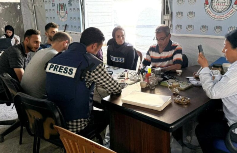 Tenda de jornalistas palestinos é bombardeada após reunião com Fenaj