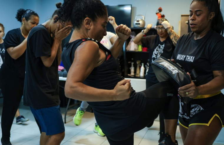 Projeto social no Rio oferece aulas de defesa pessoal para mulheres