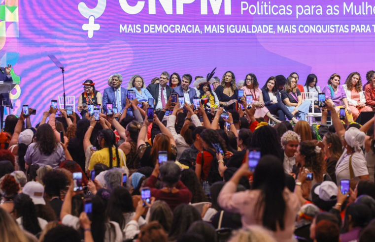 Mulheres cobram direitos e voz na 5ª Conferência Nacional
