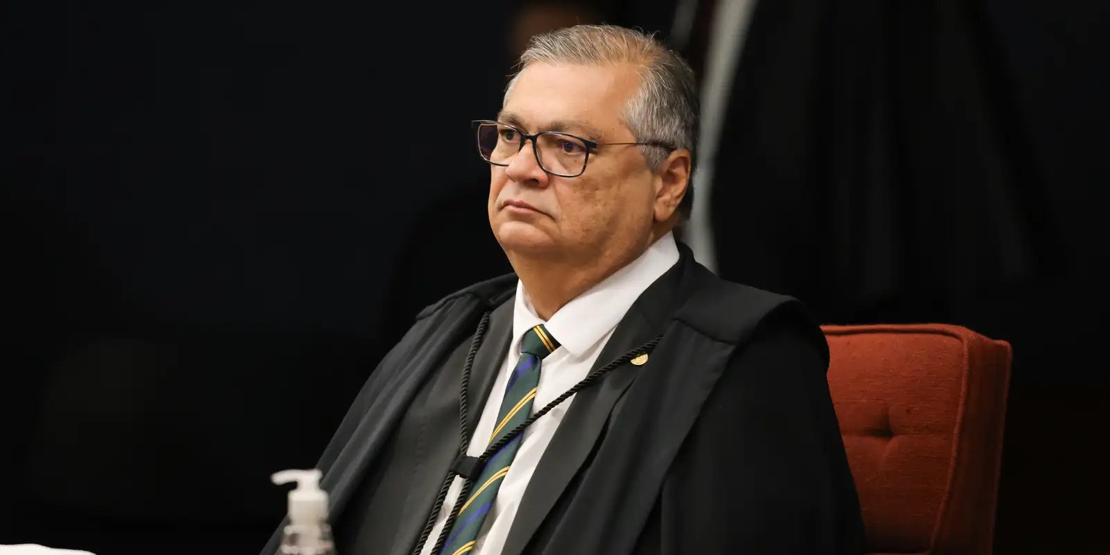 PF vê possível ligação de ameaças a Dino e milícias digitais