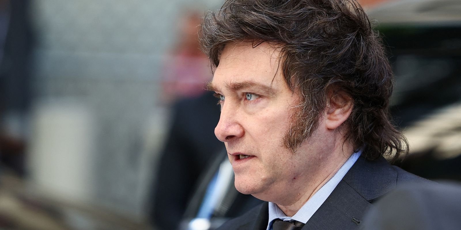 Milei autoriza entrada de militares dos EUA na Argentina