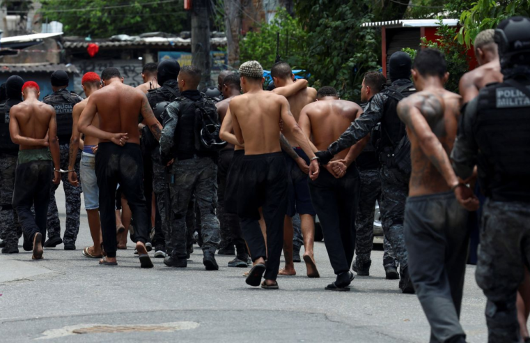Operação no Rio deixa 18 suspeitos mortos e 56 presos