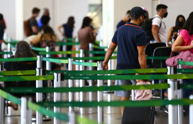 Saiba porque é um risco fazer piadas sobre bombas em aeroportos