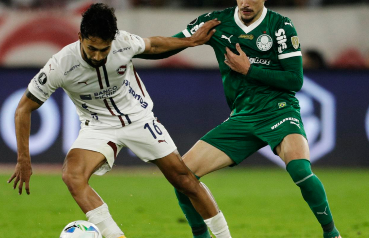 Palmeiras joga futuro na Libertadores diante da LDU