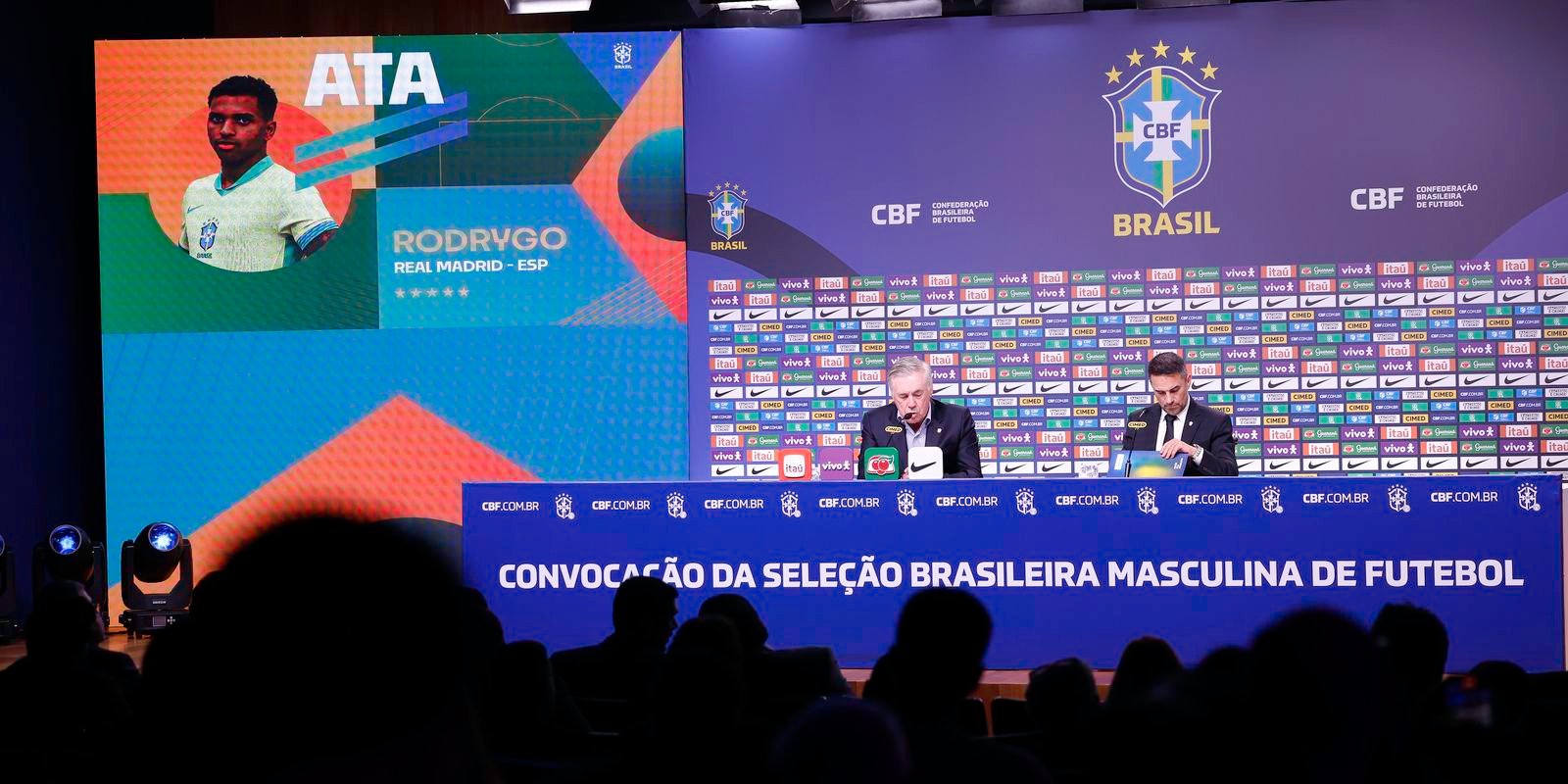 Carlo Ancelotti convoca seleção para amistosos contra Coreia e Japão