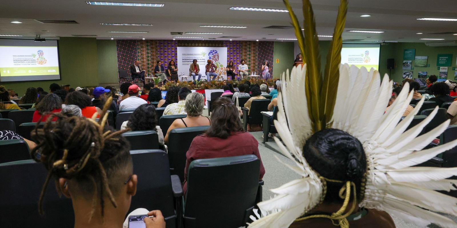 Povos tradicionais debatem transformação agroecológica