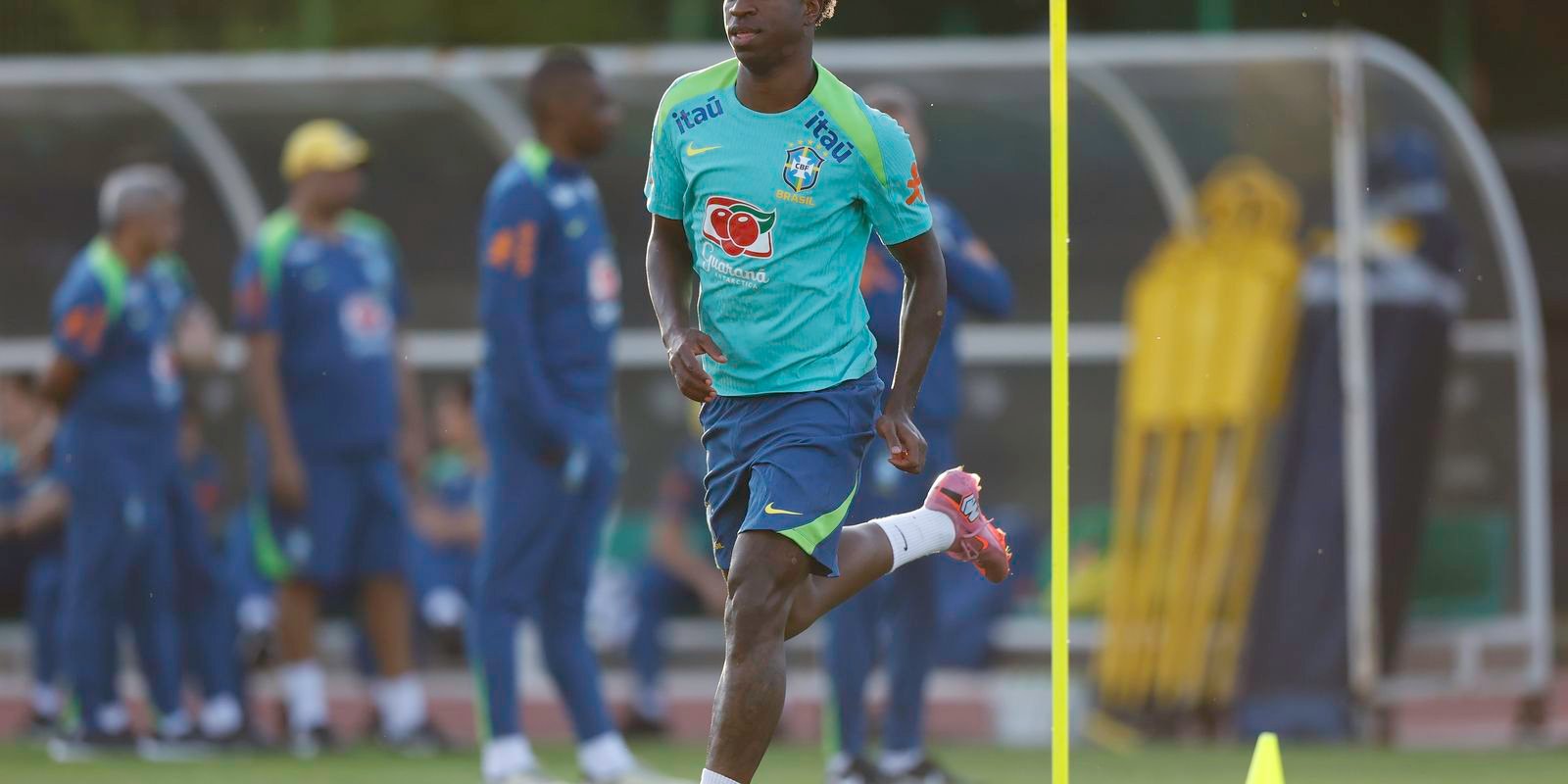 Ancelotti esboça formação da seleção para enfrentar Coreia do Sul