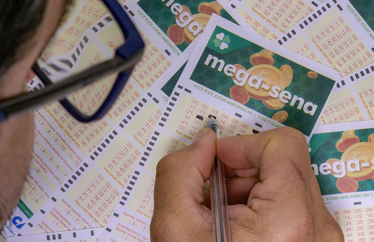 Mega-Sena sorteia nesta quinta-feira prêmio estimado em R$ 21 milhões