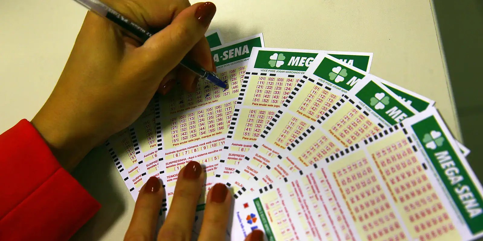 Mega-Sena sorteia nesta quinta prêmio acumulado em R$ 7,5 milhões