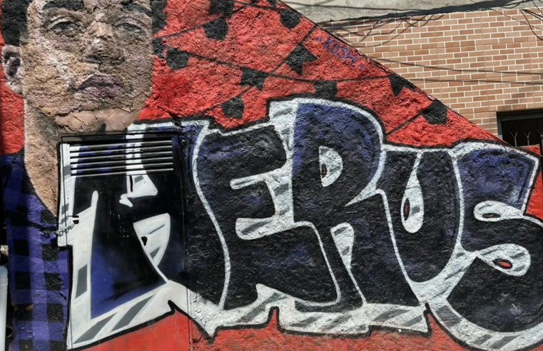 Jovem morto no Morro Santo Amaro é lembrado em memorial