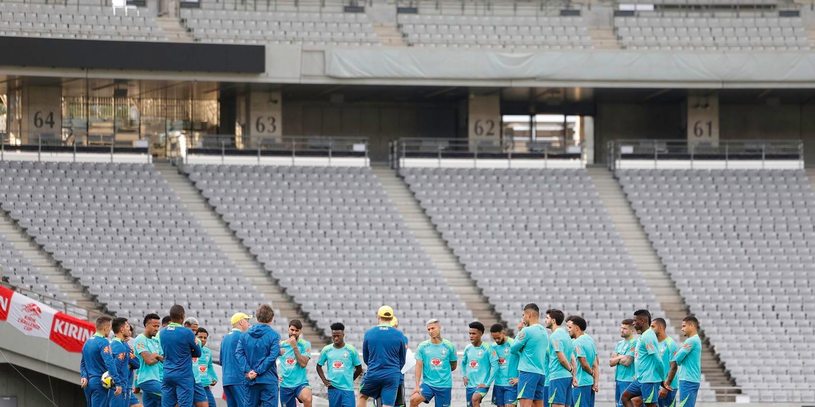 Ancelotti diz que seleção brasileira ainda está aberta a experiências