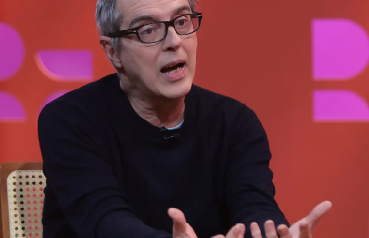 Artista plástico Nuno Ramos é o entrevistado de hoje no DR com Demori