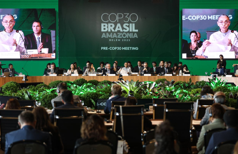 Subsídio para energia limpa precisa superar o de fósseis, diz Marina