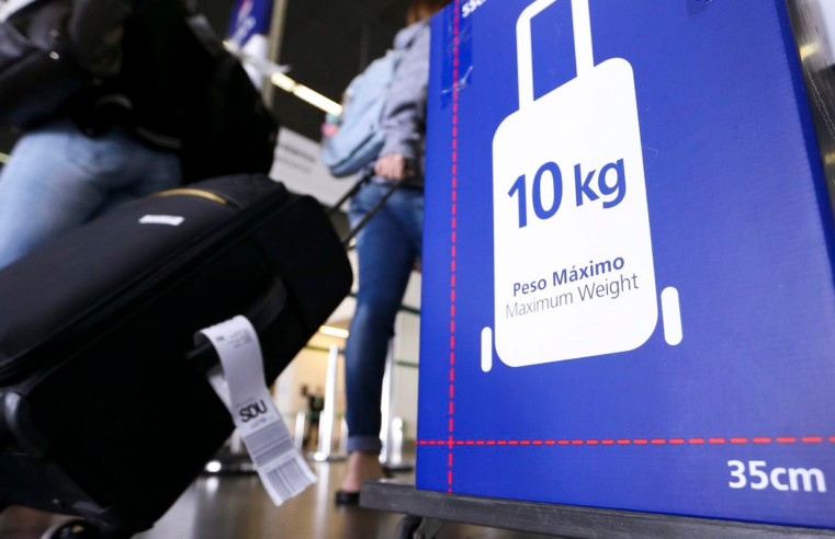 Aéreas terão que explicar mudanças na cobrança de bagagens de mão