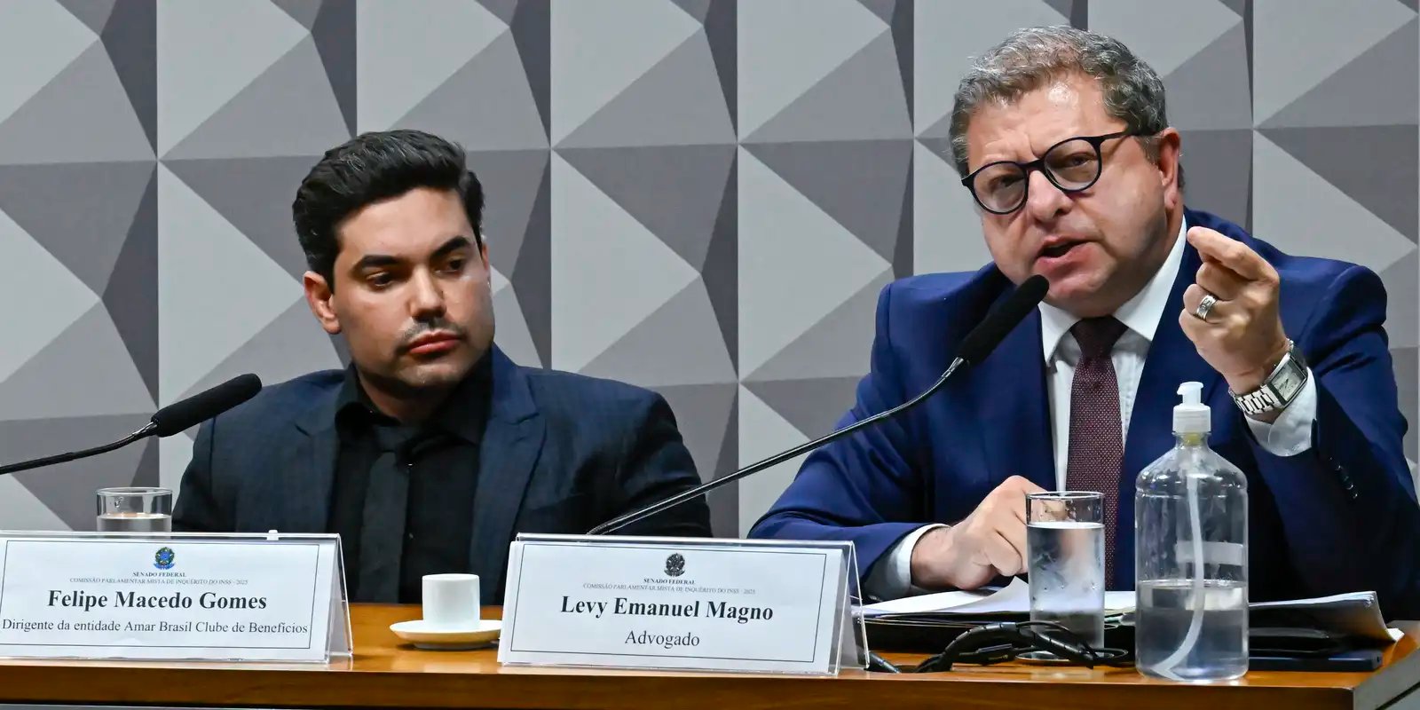 Deputados pedem prisão de ex-presidente de entidade em CPMI do INSS