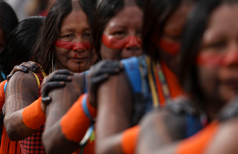 IBGE: 391 etnias indígenas falam 295 línguas no Brasil