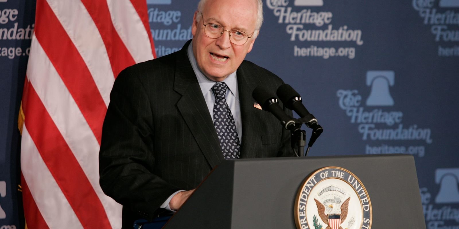 Morre aos 84 anos ex-vice-presidente dos EUA Dick Cheney