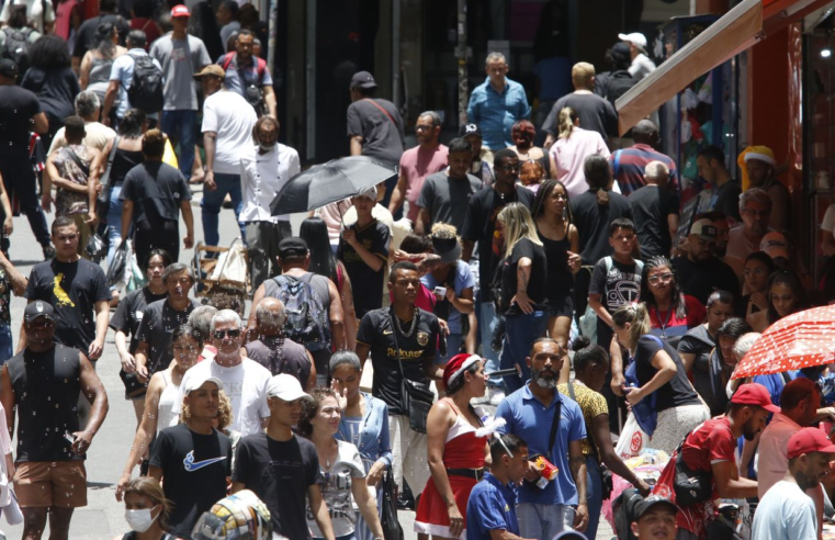 IBGE revela nomes e sobrenomes mais comuns do país; veja a lista