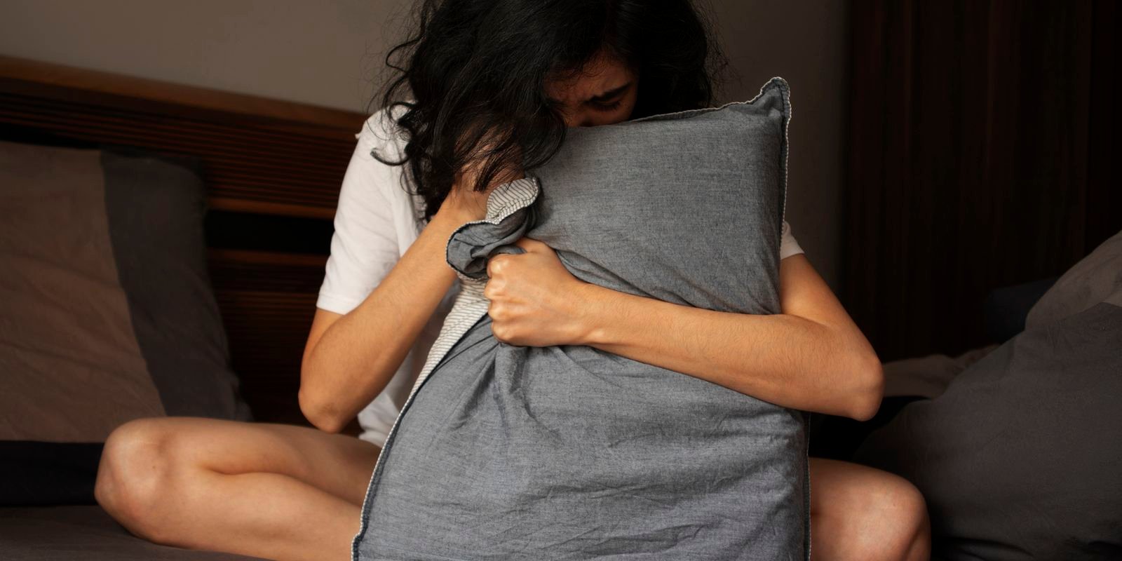 Mulher fora do trabalho tem 3 vezes mais risco de sofrer violência