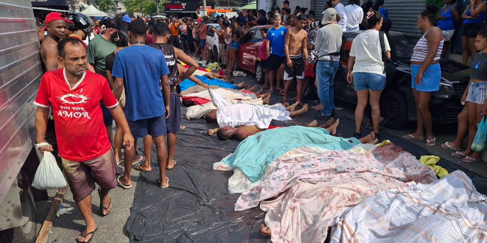 Cinco PMs são presos por crimes em megaoperação no Rio