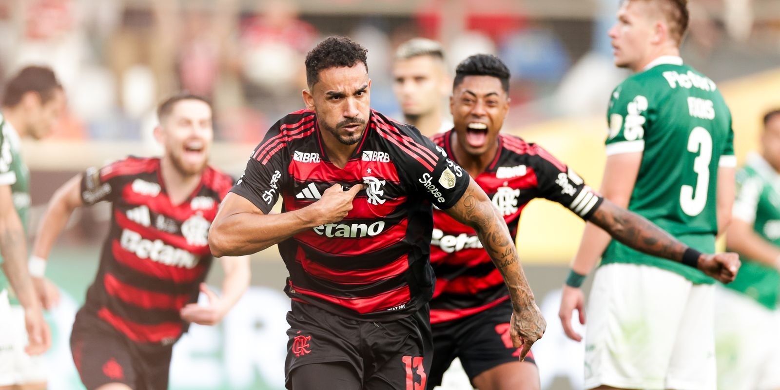 Flamengo vence Palmeiras e vira 1º brasileiro tetra da Libertadores