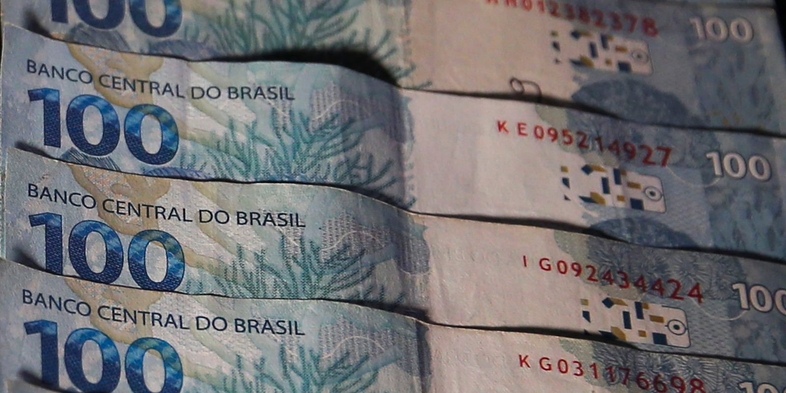 Brasil capta US$ 2,25 bilhões em títulos no mercado internacional
