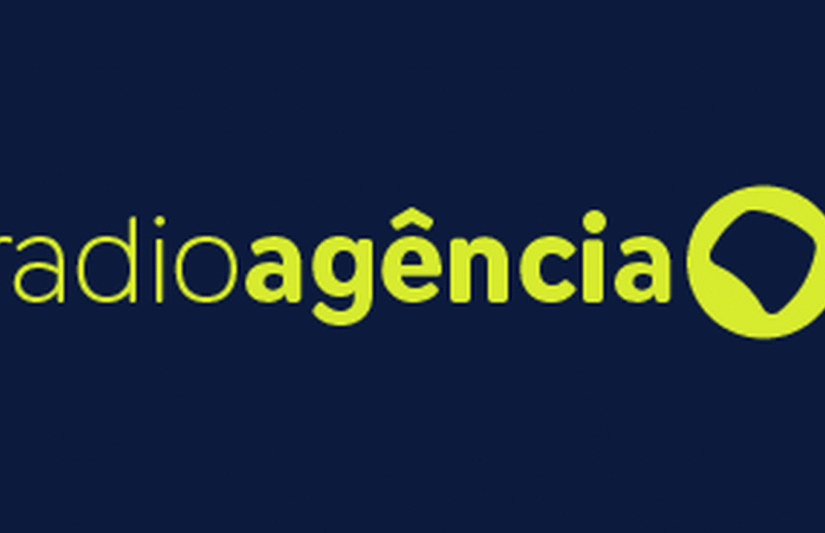 Podcast Ajudante Digital, da Radioagência Nacional, completa um ano