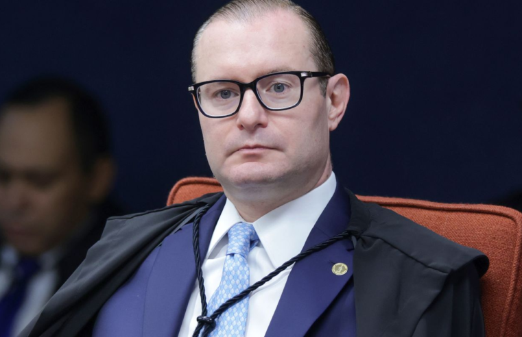 STF forma maioria para manter condenação de Bolsonaro e aliados