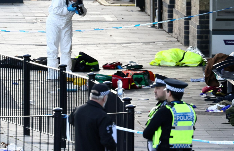 Ataque a trem em Cambridge deixa nove pessoas em estado grave